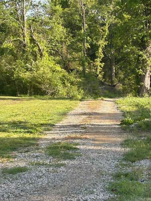 151 Cherrywood Ln, Searcy, AR, 72143-9358 | Card Image