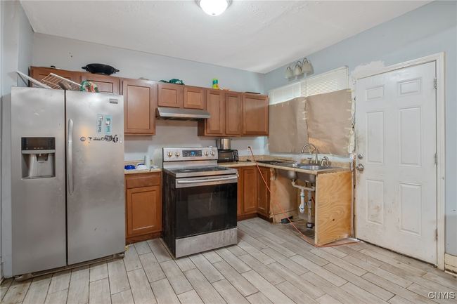 1 - 303 Gere Ave, Home with 4 bedrooms, 2 bathrooms and null parking in Syracuse NY | Image 13