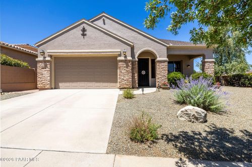 7591 E Traders Trl, Prescott Valley, AZ, 86314-1423 | Card Image