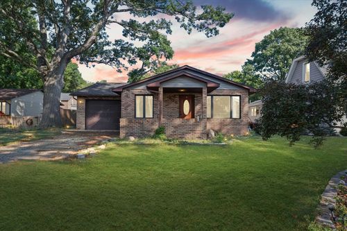 106 E Union St, Mahomet, IL, 61853-6029 | Card Image