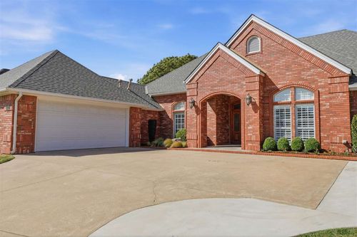 2405 Copperfield Circle Circle, Ponca City, OK, 74604 | Card Image