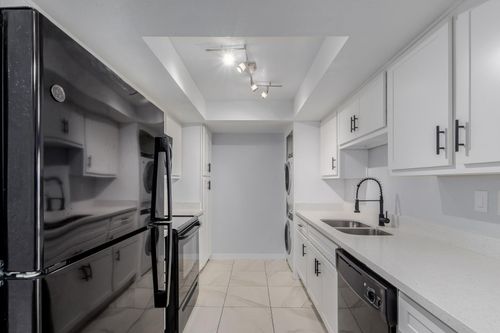 apt-206-10444 N 69th Street, Paradise Valley, AZ, 85253 | Card Image