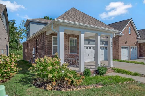 412 Gingerwood Ln, Hendersonville, TN, 37075-2999 | Card Image