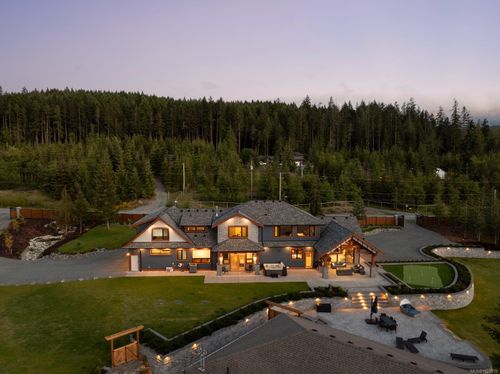 2833 Woodcroft Pl, Shawnigan Lake, BC, V8H2E4 | Card Image