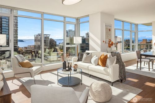 1407s-588 Bell St, Seattle, WA, 98121-1941 | Card Image