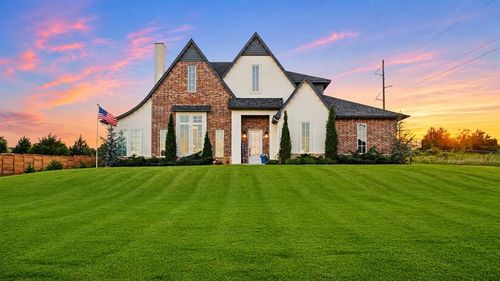 3261 Red Ridge Dr, Blanchard, OK, 73010-5269 | Card Image