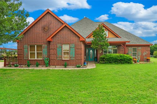 5660 Veal Station Rd, Weatherford, TX, 76085-3817 | Card Image