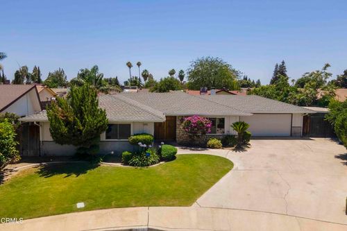 4713 Perris Way, Bakersfield, CA, 93309-1738 | Card Image