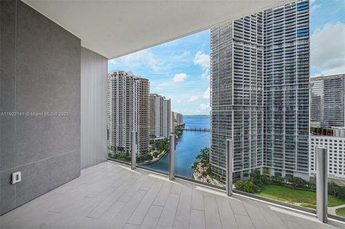 apt-1907w-300 Biscayne Boulevard Way, Miami, FL, 33131-2287 | Card Image