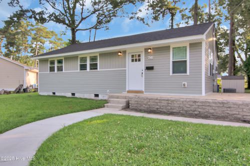 603 Elm St, Jacksonville, NC, 28540-4903 | Card Image