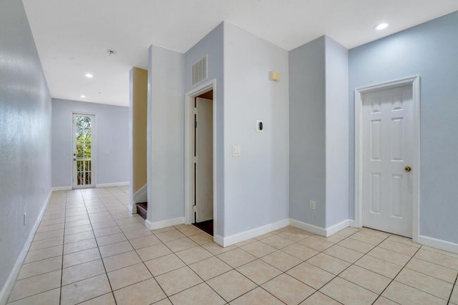 2148 Shoma Drive, Townhouse with 3 bedrooms, 3 bathrooms and null parking in Royal Palm Beach FL | Image 12