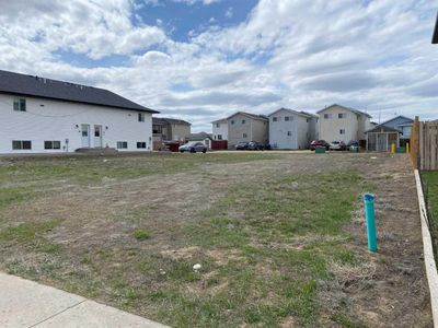 335 17 St E, Home with 0 bedrooms, 0 bathrooms and null parking in Brooks AB | Image 1