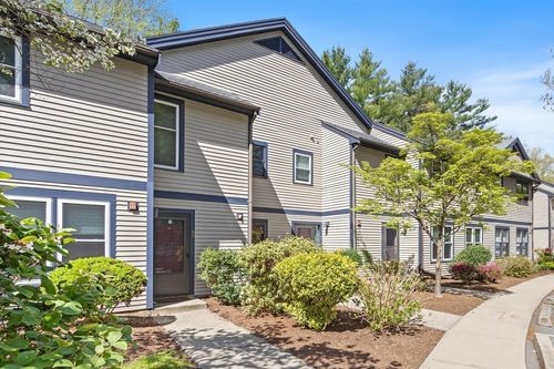 50-110 Dean St, Taunton, MA, 02780-2754 | Card Image