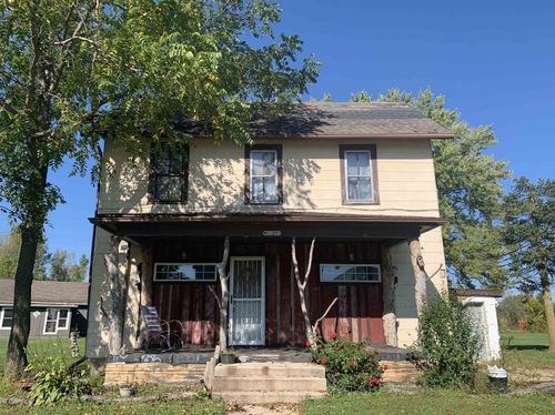 W12350 State Road 16 And 60, Columbus, WI, 53925-8901 | Card Image