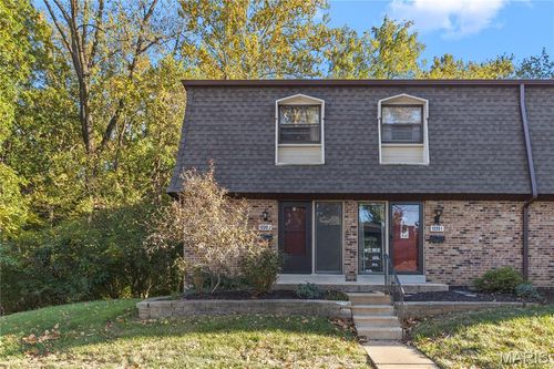 apt-j-1220 Wicklow Rd, Ballwin, MO, 63021-5682 | Card Image