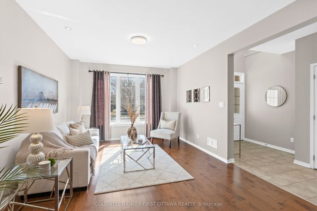 831 Dalkena Pl, House other with 4 bedrooms, 4 bathrooms and 4 parking in Nepean ON | Image 6