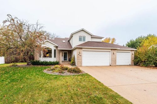 3126 37 1/2 Ave S, Fargo, ND, 58104-7041 | Card Image