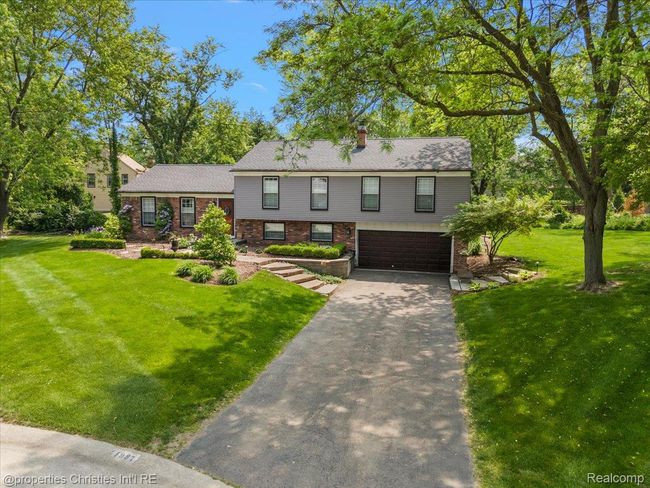 03-1987 Fox River Dr Exterior-3.jpg | Image 40