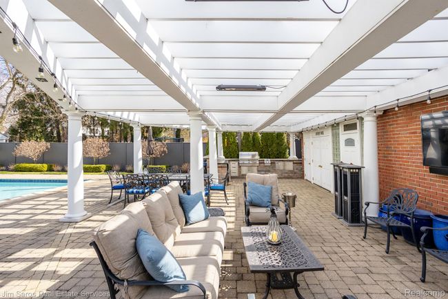 15701 Windmill Pointe Dr, House other with 6 bedrooms, 7 bathrooms and null parking in Grosse Pointe Park MI | Image 33
