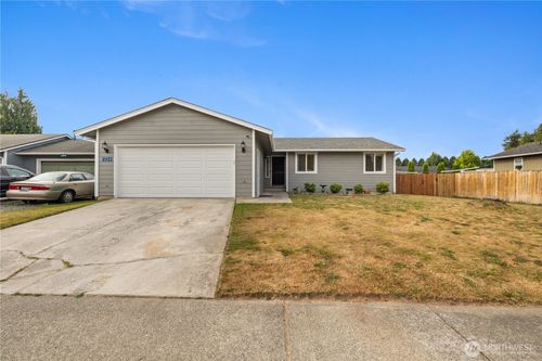 1224 Kendra Ln, Burlington, WA, 98233-2430 | Card Image