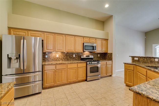 8204 Turbys Treehouse Pl, House other with 4 bedrooms, 3 bathrooms and null parking in Las Vegas NV | Image 24