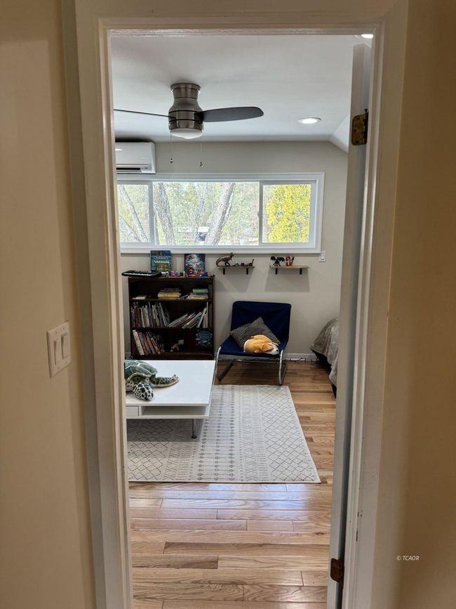 guest bedroom 3 | Image 44