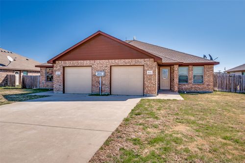 612 N 6th St, Gunter, TX, 75058-2154 | Card Image