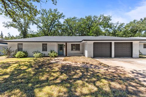 322 S Barbara St, Waco, TX, 76705-1322 | Card Image