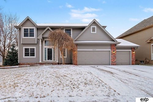 19605 Pierce St, Omaha, NE, 68130-2887 | Card Image