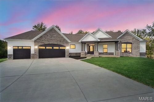 5 Schaper Farms Ct, Foristell, MO, 63348-4405 | Card Image