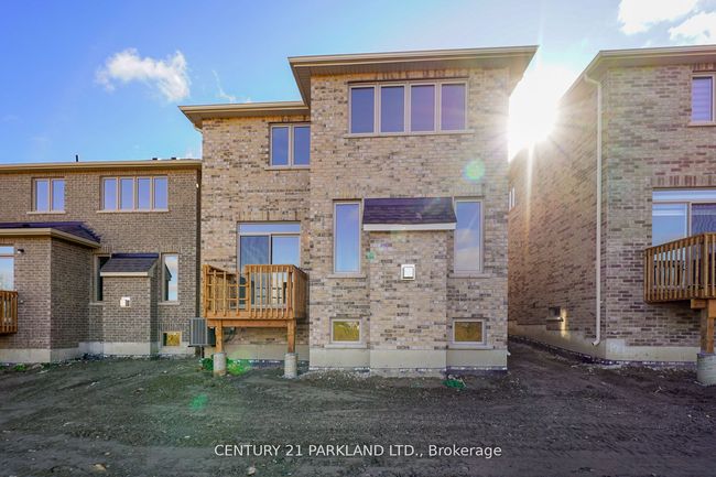 1352 Davis Loop, House other with 3 bedrooms, 3 bathrooms and 1 parking in Lefroy ON | Image 7