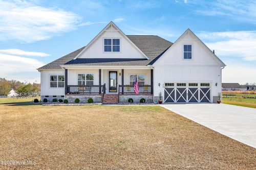 308 Francktown Rd, Richlands, NC, 28574-8267 | Card Image