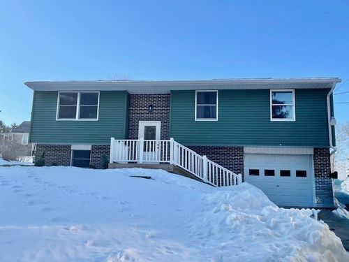 1434 Main St, W Leechburg, PA, 15656-9260 | Card Image