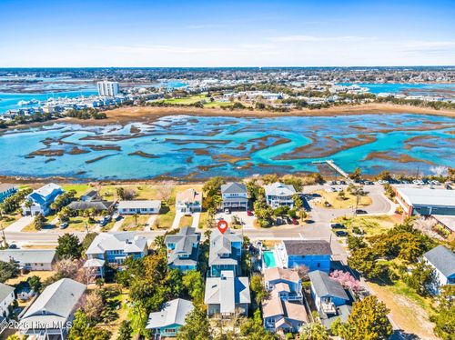 306 Coral Dr, Wrightsville Beach, NC, 28480-2736 | Card Image