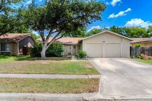 10224 Flatland Trl, Converse, TX, 78109-1607 | Card Image