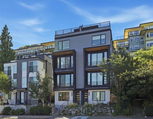 a-2011 Dexter Ave N, Seattle, WA, 98109-2721 | Card Image