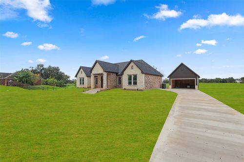 1720 Flintlock Ct, Angleton, TX, 77515-7174 | Card Image