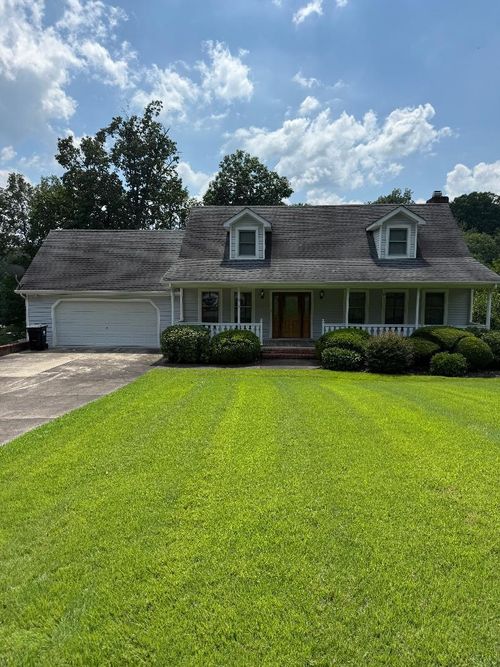 615 W Dogwood Dr, Kuttawa, KY, 42055-6237 | Card Image
