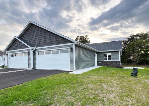 980 Morning Star Ln, PLOVER, WI, 54467 | Card Image