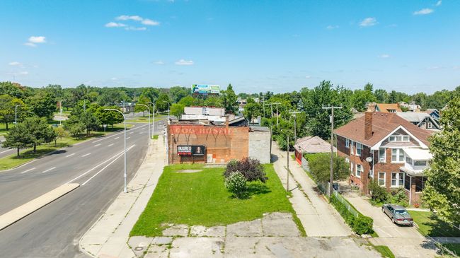 17422 Woodward Ave, Home with 0 bedrooms, 0 bathrooms and null parking in Detroit MI | Image 7