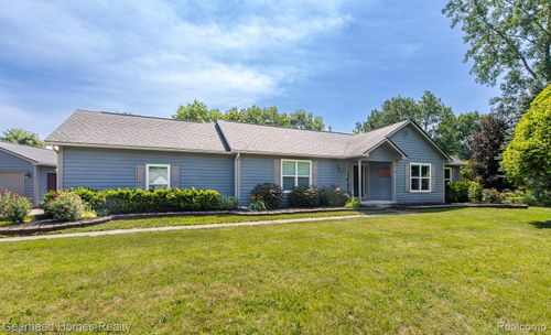 4710 Desert Bridge Ct, Highland, MI, 48356-1083 | Card Image