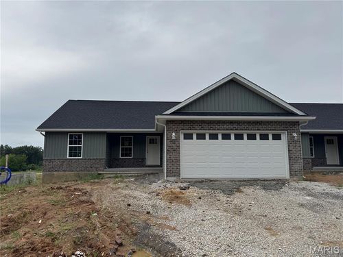 268 Railroad St, Moscow Mills, MO, 63362-1600 | Card Image