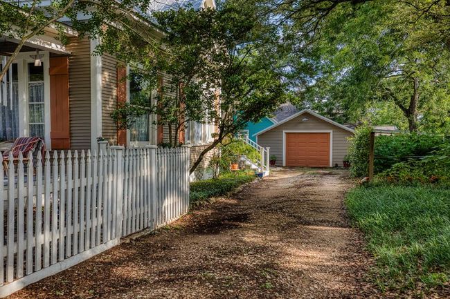 314 W Vulcan St, House other with 2 bedrooms, 1 bathrooms and 1 parking in Brenham TX | Image 21