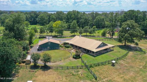 416 Twelve Oaks Trce, Canton, MS, 39046-8809 | Card Image