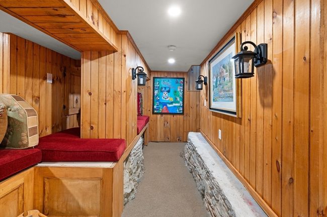 UNIT-3 - 1 Deer Island St, Condo with 2 bedrooms, 3 bathrooms and 2 parking in Amesbury MA | Image 37