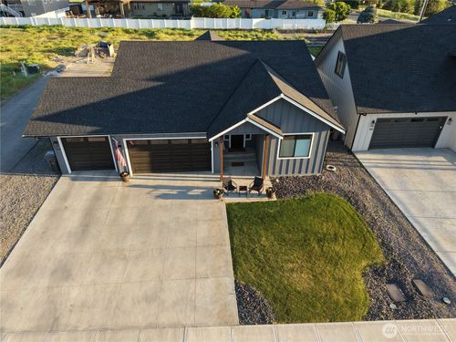 104 Freedom Hls, Cashmere, WA, 98815-4000 | Card Image