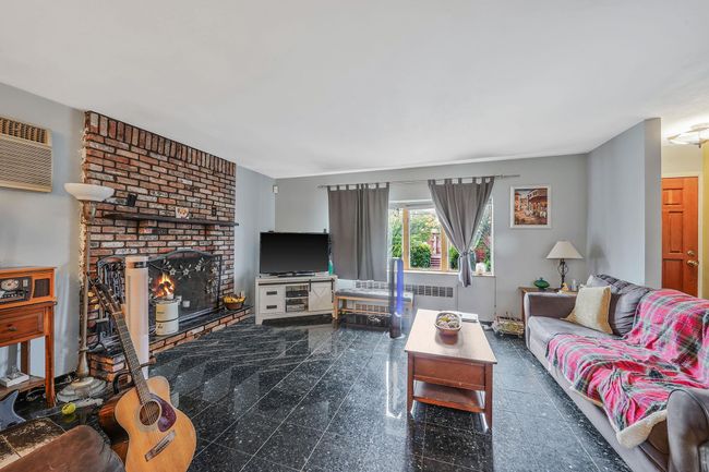 15951 160 Th Ave, Home with 4 bedrooms, 2 bathrooms and null parking in Howard Beach NY | Image 7