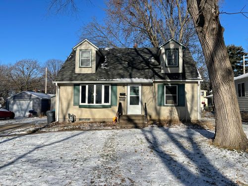 2669 5th Avenue E, North Saint Paul, MN, 55109 | Card Image