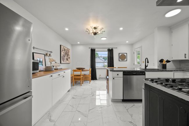 2770 Columbus Ave, House other with 4 bedrooms, 1 bathrooms and null parking in Bexley OH | Image 6