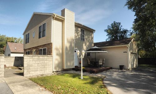 b-829 Johnson St, Chesterton, IN, 46304 | Card Image